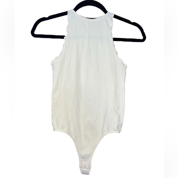 Free People Feels Right Ivory Scallop Edge Bodysuit Size Small - Picture 2 of 5